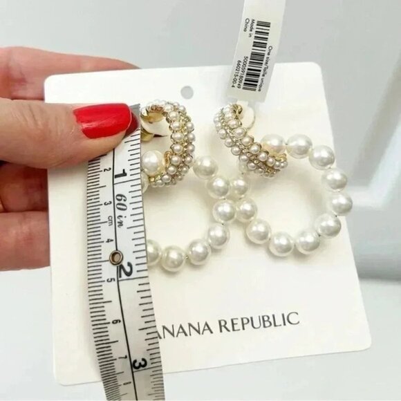Banana Republic Pearl Drop Double Hoop Earrings Gold Tone & White NWT - Picture 8 of 11